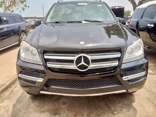 2012 Mercedes-Benz Gl-Class – photos, prix et caractéristiques