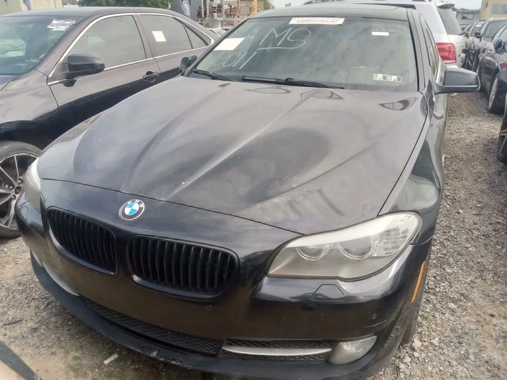 2011 BMW 535i — photo 1