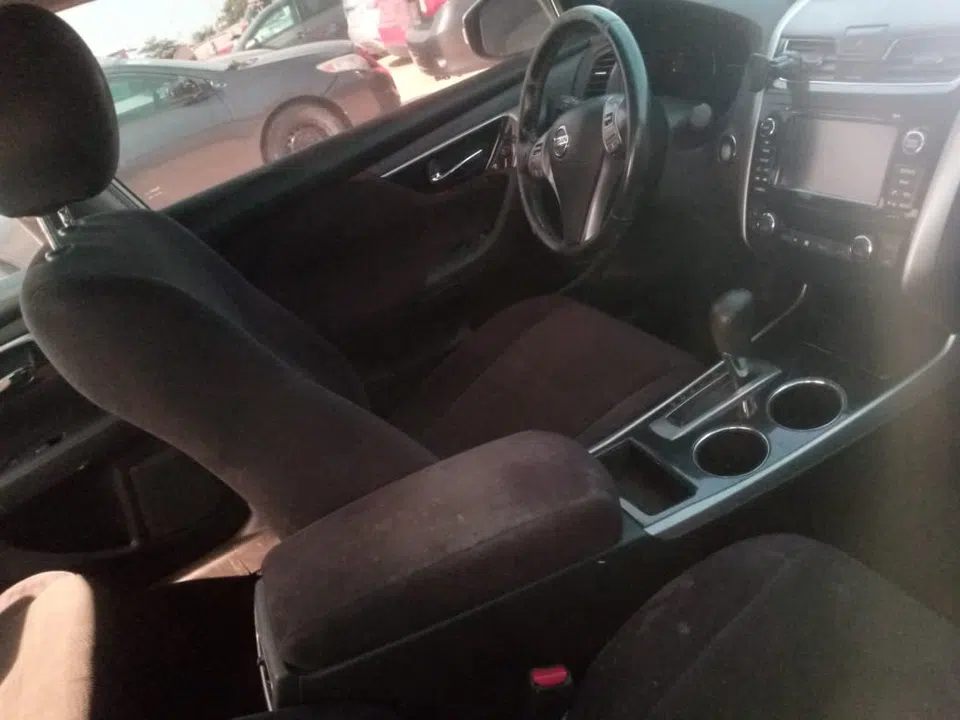 2013 Nissan Altima — photo 2