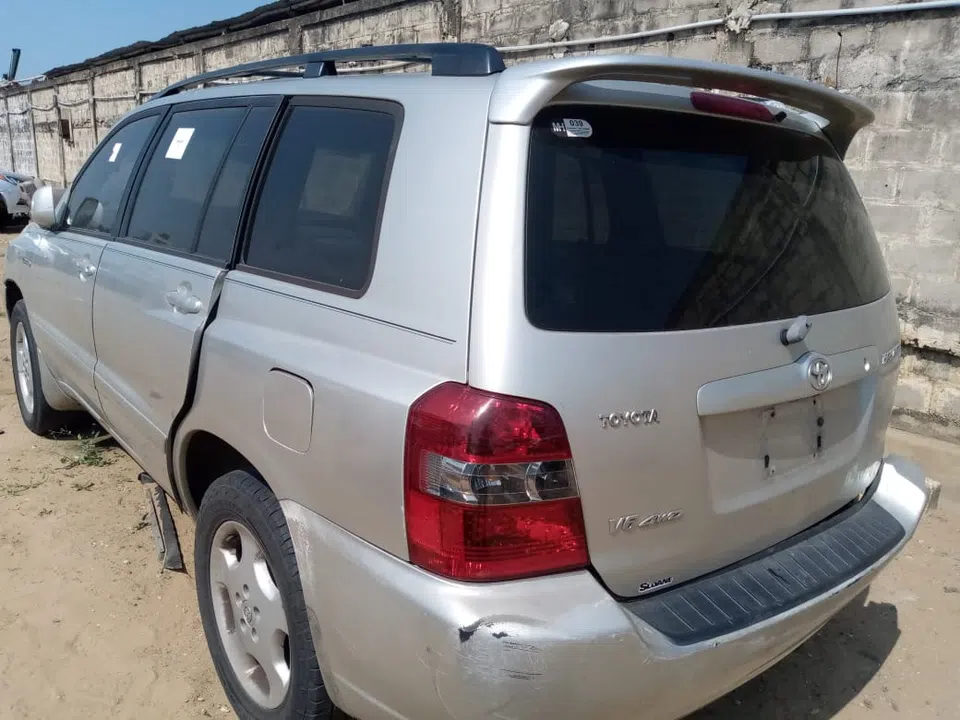 2005 Toyota Highlander — photo 3