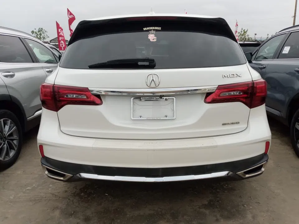 2018 Acura Mdx — photo 2