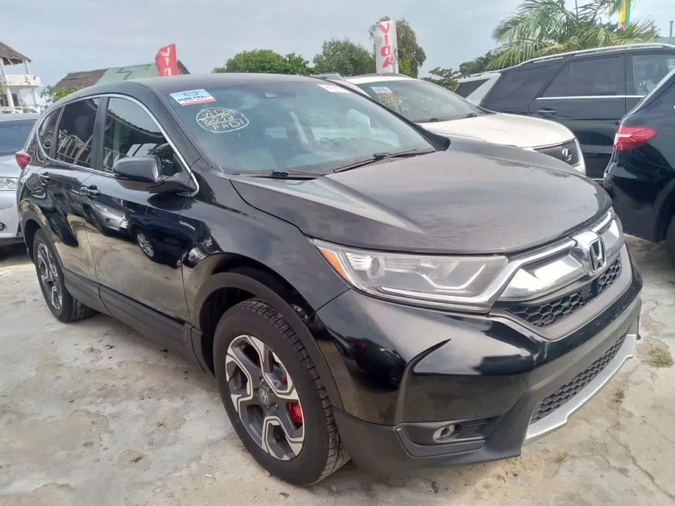 2018 Honda CR-V — photo 2