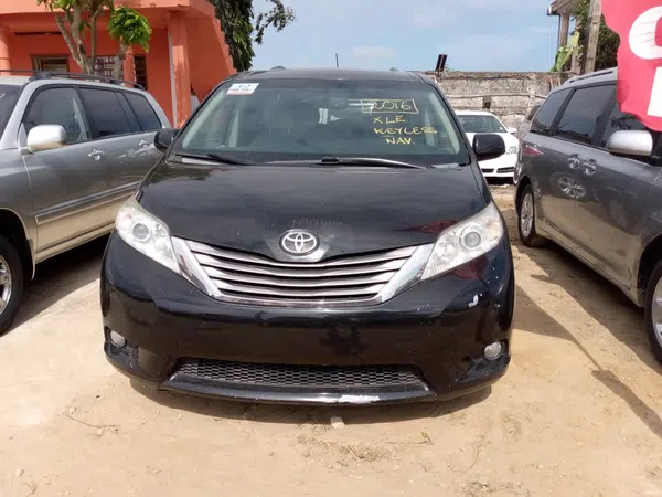 2016 Toyota Sienna – photos, prix et caractéristiques