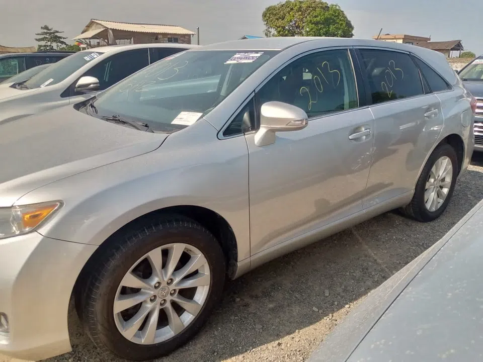 2013 Toyota Venza — photo 3