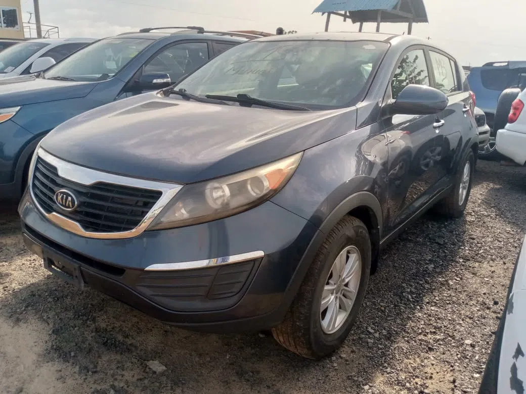 2011 Kia Sportage — photo 1