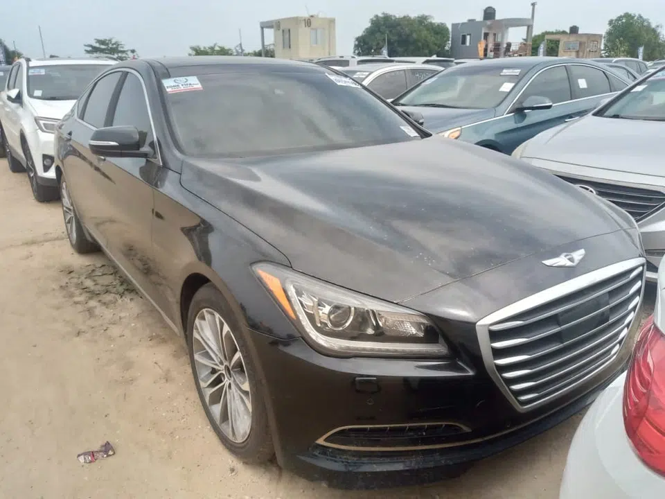 2015 Hyundai Genesis