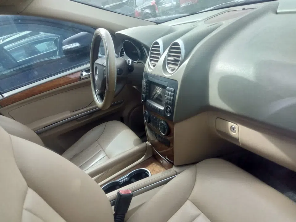 2007 Mercedes-Benz M-Class — photo 2