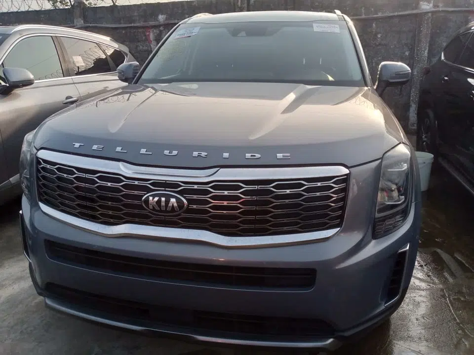 2020 Kia Telluride s — photo 3