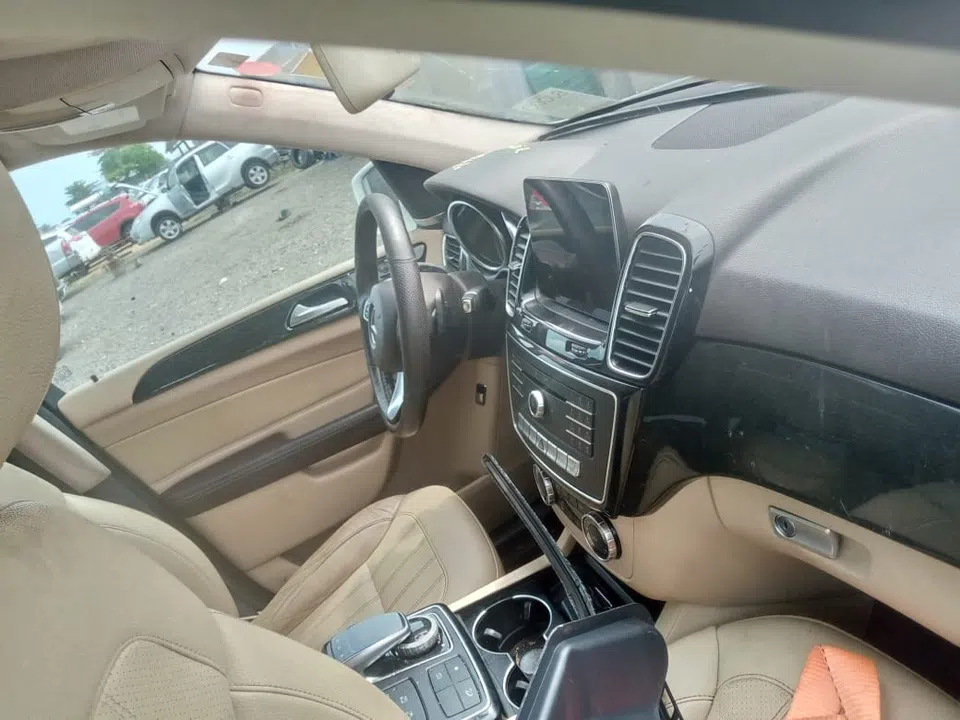 2016 Mercedes-Benz Gle-Class — photo 2