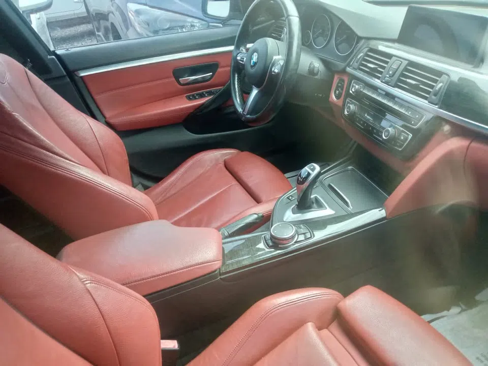 2017 BMW 430i — photo 2