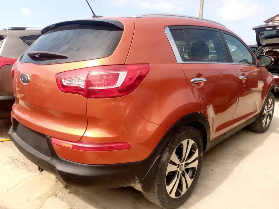2011 Kia Sportage — photo 3