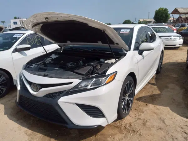 2018 Toyota Camry – photos, prix et caractéristiques