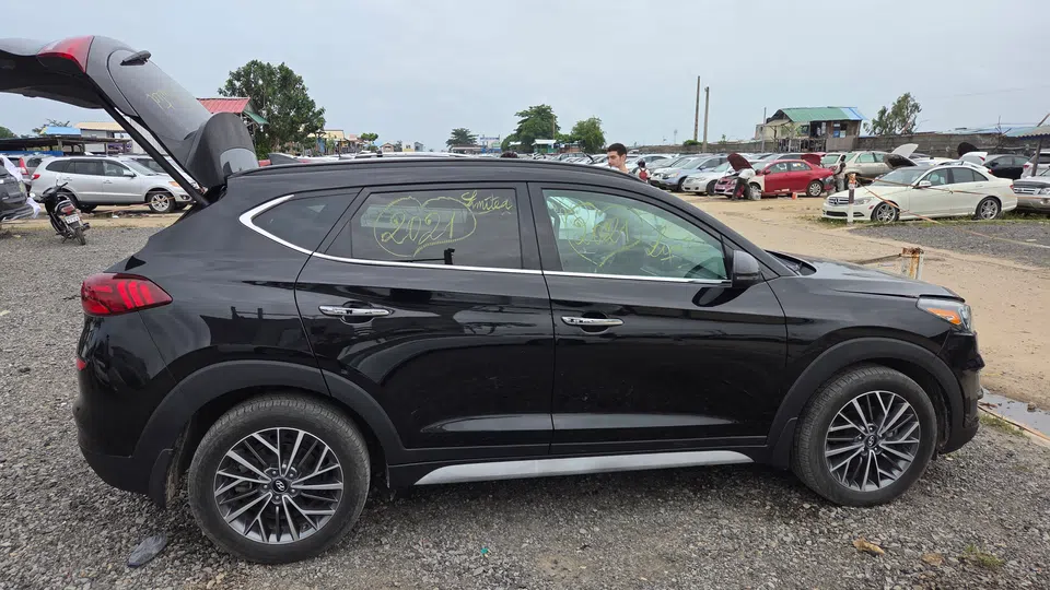 2021 Hyundai Tucson full option — photo 2