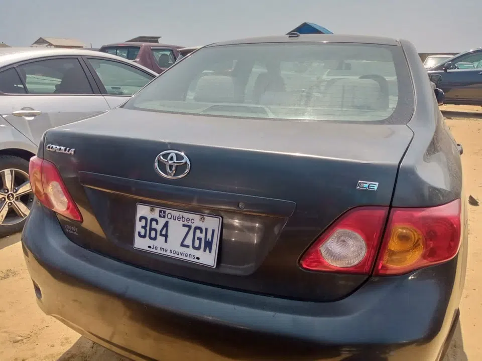 2009 Toyota Corolla — photo 3