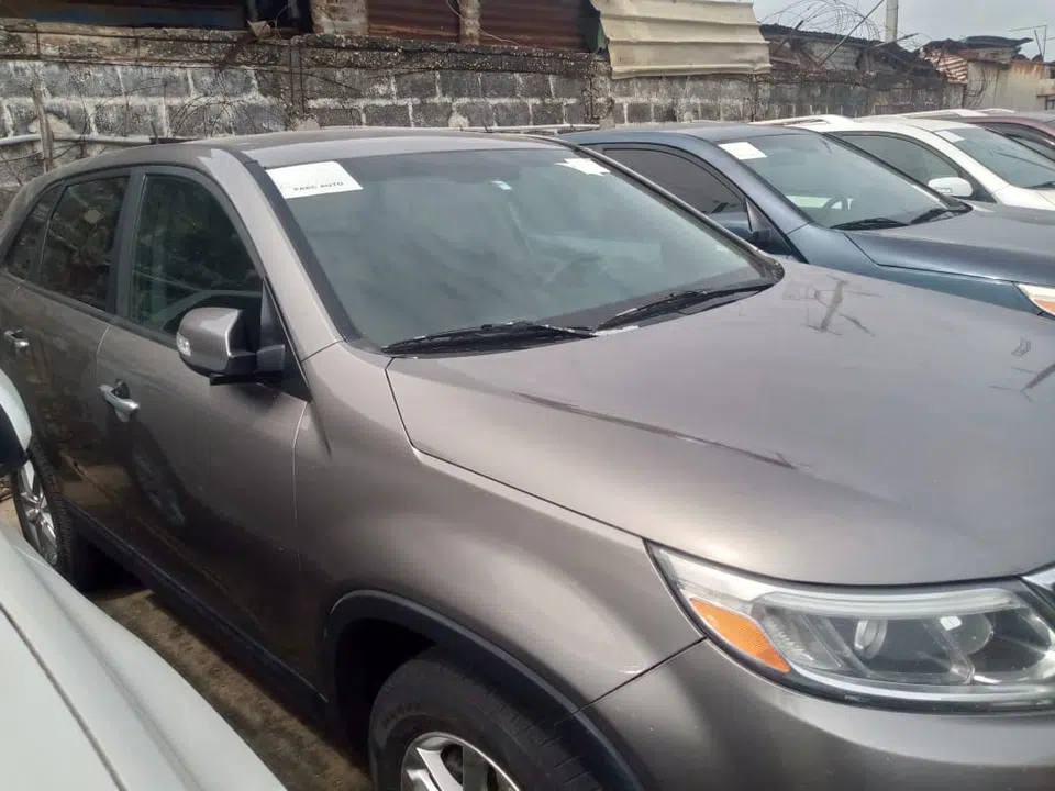 2015 Kia Sorento — photo 3