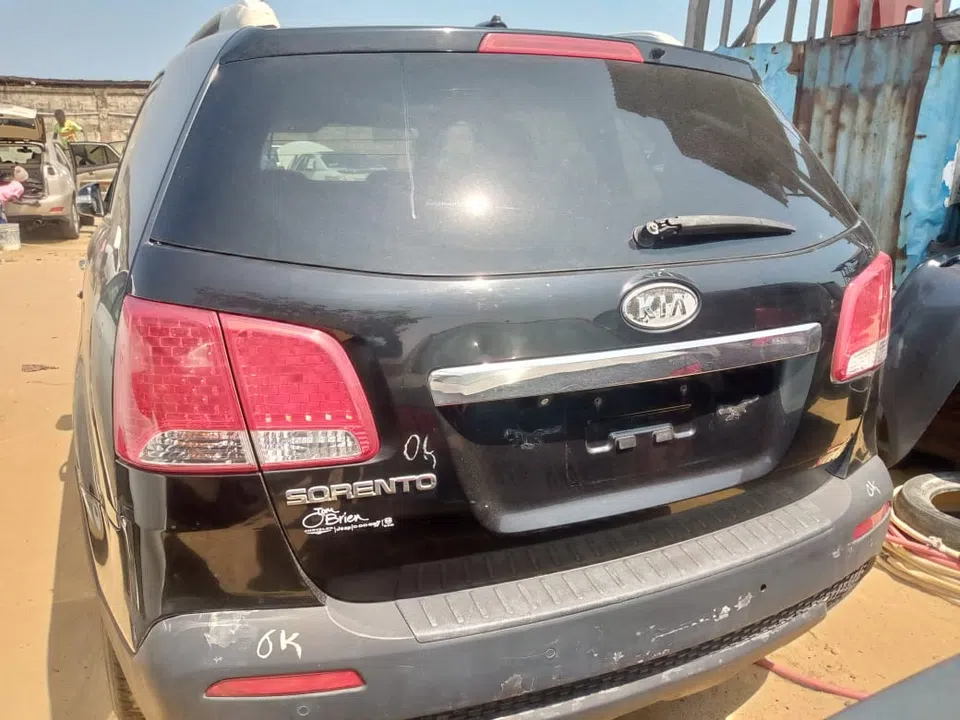 2012 Kia Sorento — photo 3