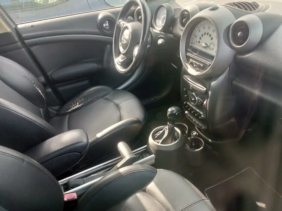 2012 Mini Countryman — photo 2