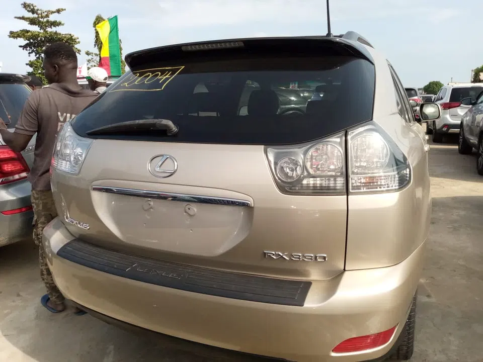 2004 Lexus Rx 330 — sold vehicle — photo 3
