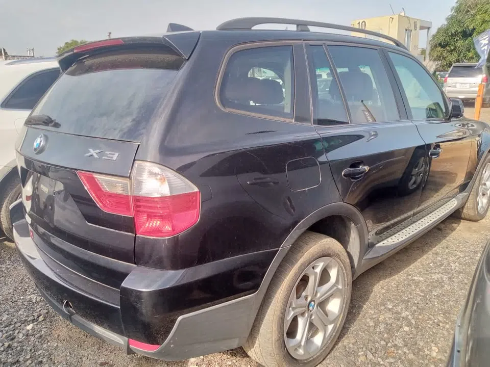 2009 BMW X3 — photo 3