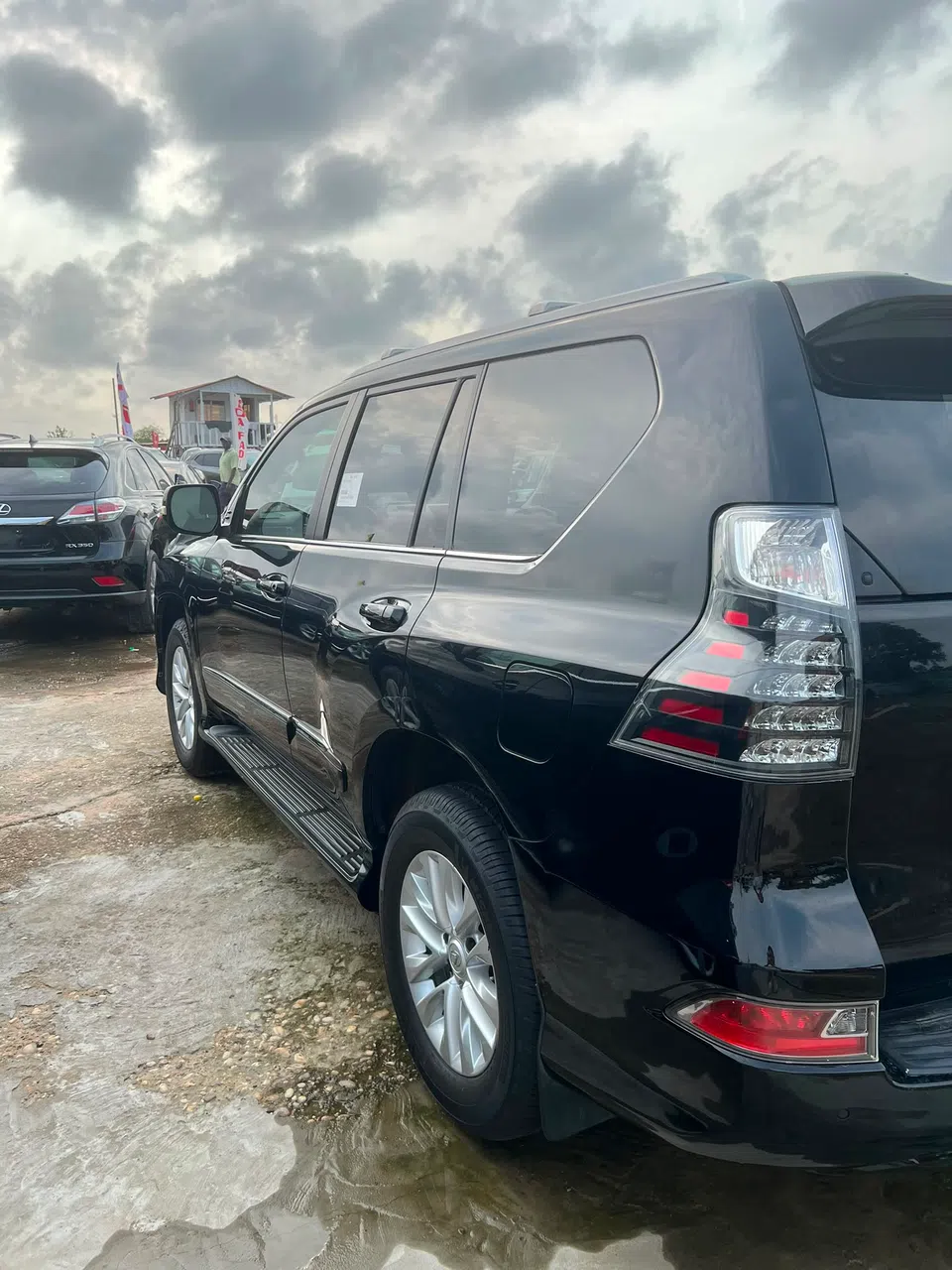 2014 Lexus Gx 460 — photo 2