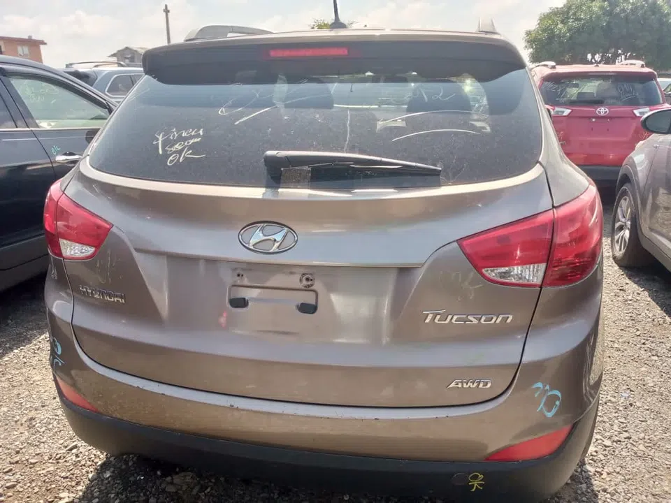 2012 Hyundai Tucson — photo 3