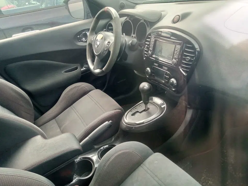 2015 Nissan Juke — photo 2