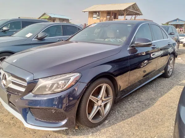 2016 Mercedes-Benz C-Class c 300 – photos, prix et caractéristiques