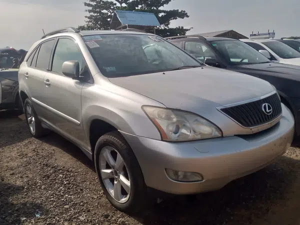 2005 Lexus Rx photos, price and features