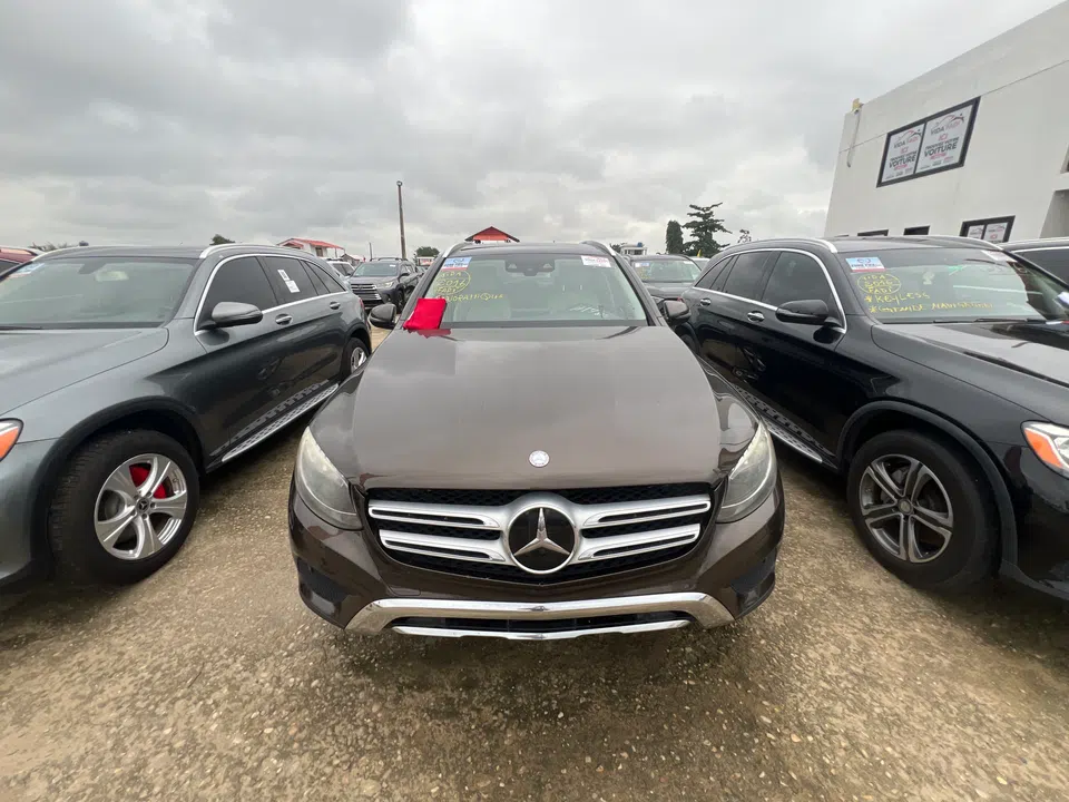 2016 Mercedes-Benz Glc 300